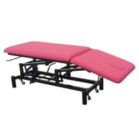 Table de soins hydraulique Kinefis Quality à deux sections (Fuchsia) : avec roulettes rétractables, dossier inclinable à vérin à gaz et structure noire très stable. – Modèle d’exposition Table de soins hydraulique Kinefis Quality à deux sections (Fuchsia) : avec roulettes rétractables, dossier inclinable à vérin à gaz et structure noire très stable. – Modèle d’exposition