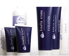 Crème et Huiles de massage thérapeutiques pour le soin du corps Crème et Huiles de massage thérapeutiques pour le soin du corps